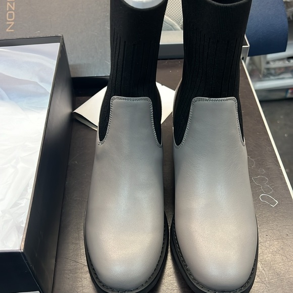 Maud Frizon Chelsea Leather Boots 38 - Picture 3 of 16